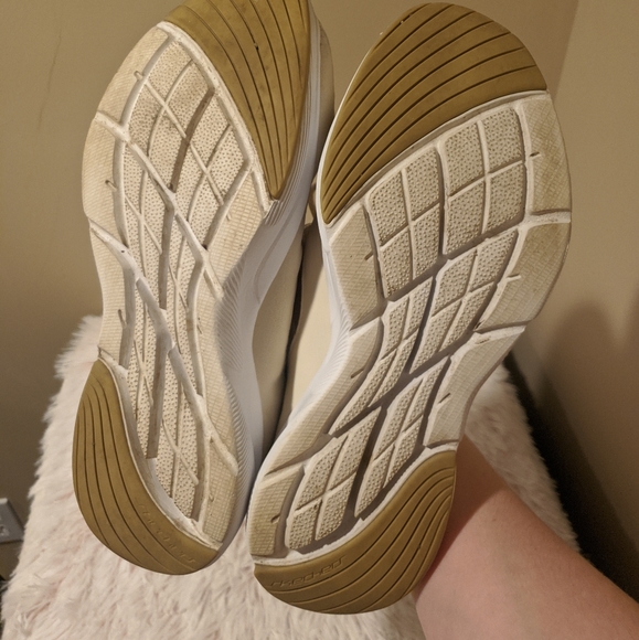 Skechers Women's Training Shoes Beige - Picture 6 of 10